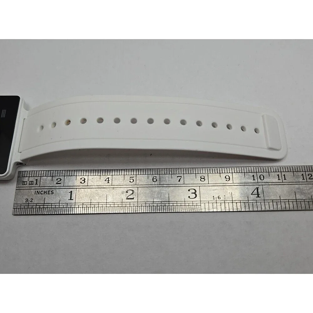Garmin Vivoactive GPS Smartwatch Fitness Activity Tracker Bluetooth Touch White